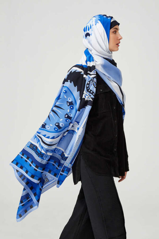 2 World Silk Shawl Blue - 2