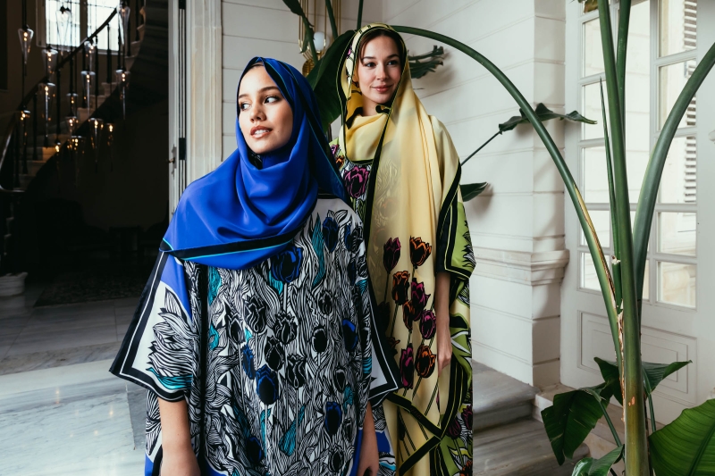Boğazın Laleleri Mavi Kaftan ve Şal - 2