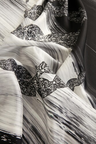 About the Horizon Twill Silk Scarf Black - 3