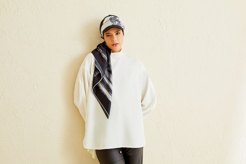 About the Horizon Twill Silk Scarf Black - 8