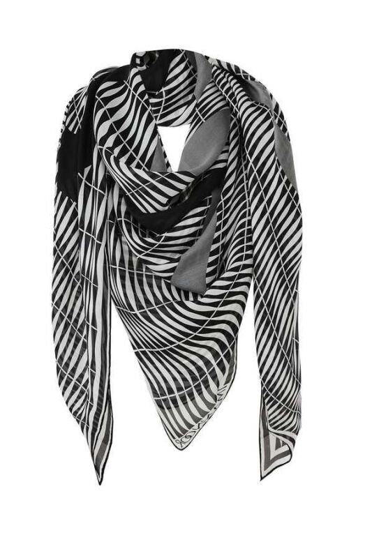 Bamboo NoorSilk Shawl Black - 4
