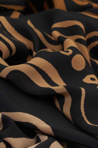 Birds of SeaSilk Shawl Black - 3
