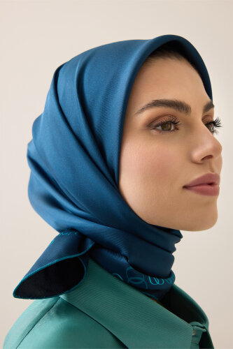 Bordür Noor Siyah-Petrol Çift Taraflı Twill İpek Eşarp 94x94 - Imannoor (1)