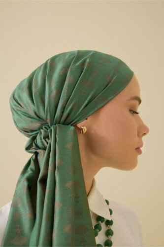 Carnation Monogram Silk Shawl Green - 5