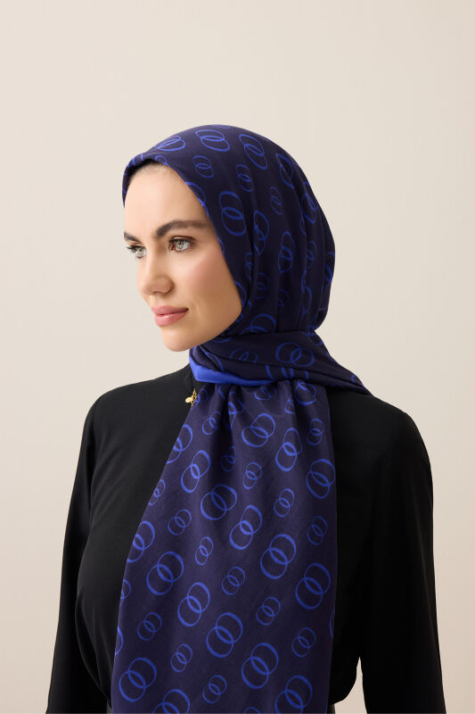 Chain Logo Saks Cotton Floss Shawl - 1
