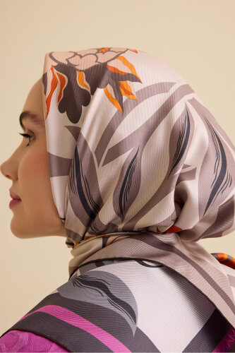 Çiçek Yolu Fuşya-Turuncu Tivil İpek Eşarp 94x94 - Imannoor (4)