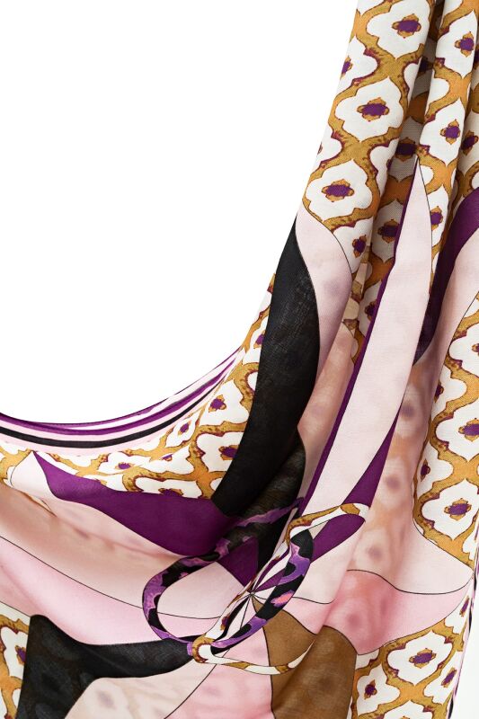 Compass the South Modal Shawl Pink - 5
