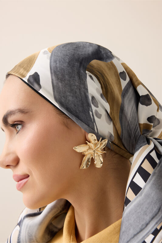 Creek Road Beige-Gray Twill Silk Scarf - 1