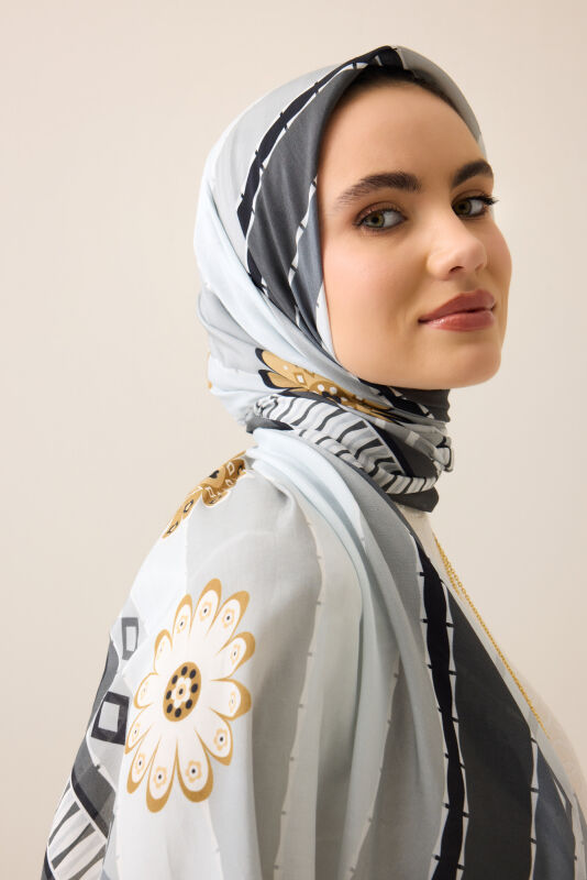 Daisy Noor Gray Cotton Floss Shawl - 5