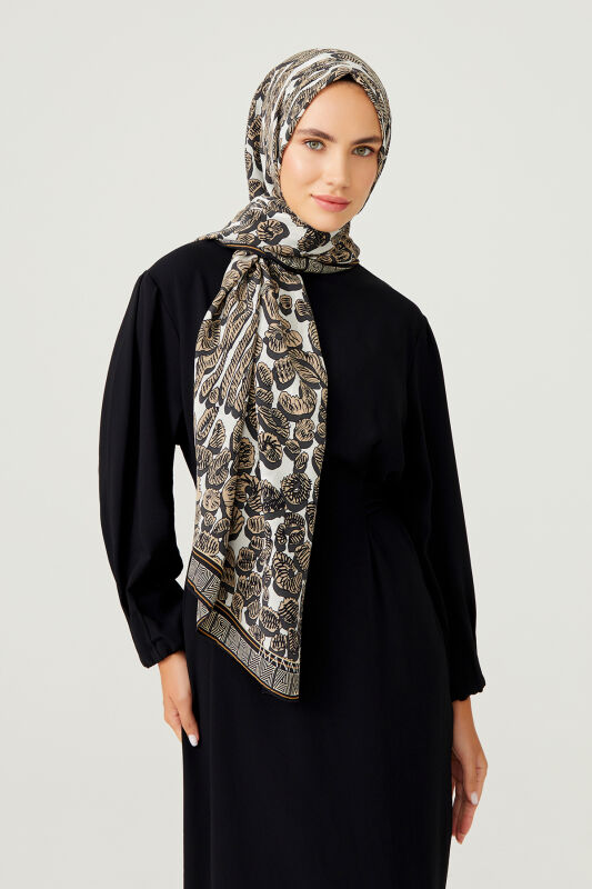 Doğunun Leoparı Bej İpek Eşarp - 2