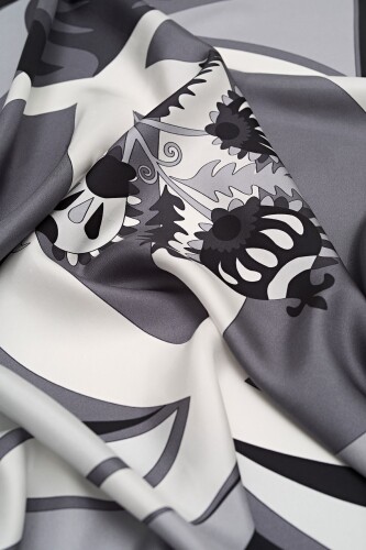 Dream Loop Twill Silk Scarf Black - 3