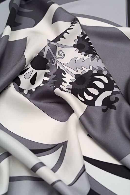 Dream Loop Twill Silk Scarf Black - 3