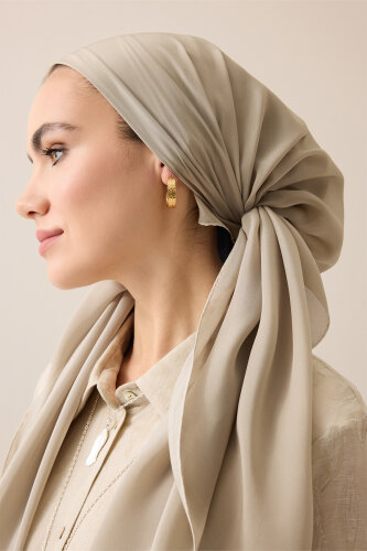 Düz Renk Vizon Krep İpek Eşarp 110x110 - Imannoor (1)