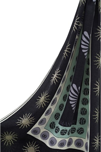Eye Flower Wool Shawl Black - 2