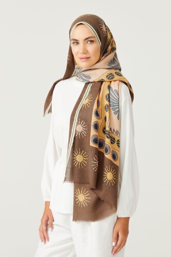 Eye Flower Wool Shawl Khaki - 2