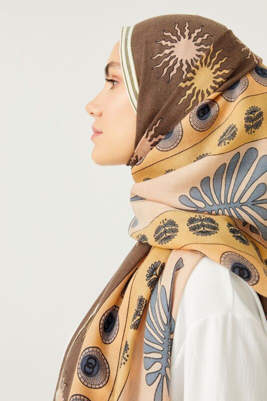 Eye Flower Wool Shawl Khaki - 4