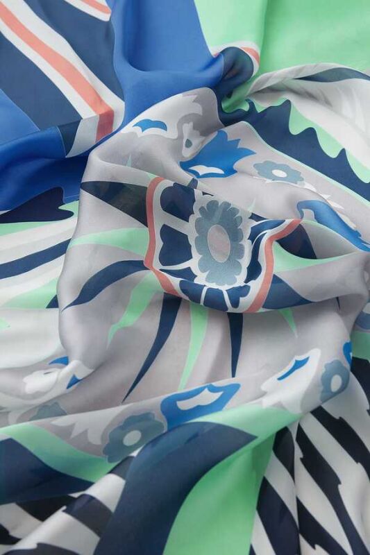Golden OO Scarf Blue - 3