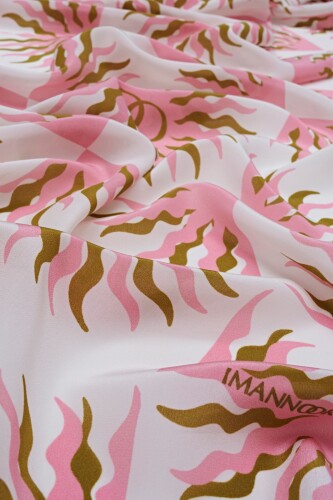 Güneş Monogram Pembe Krep İpek Şal - 2