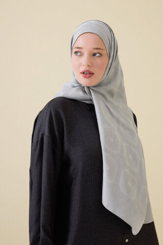 Hexagon Baklava Gray Ramy Jacquard Shawl - Imannoor