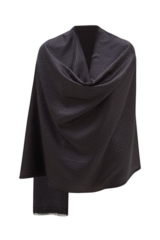 Iman I Silk Shawl Black - 4