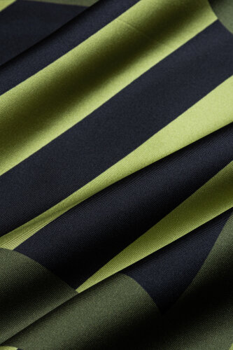 Çizgi Noor Yeşil Tivil İpek Eşarp 90x90 - Imannoor (4)