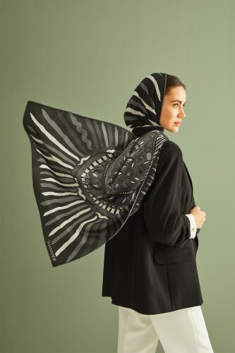 Indian Silk Shawl Black - 2
