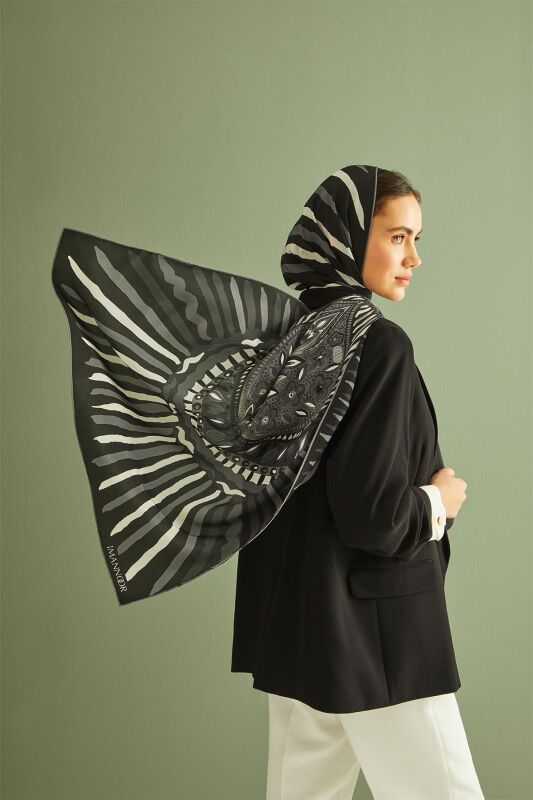 Indian Silk Shawl Black - 2