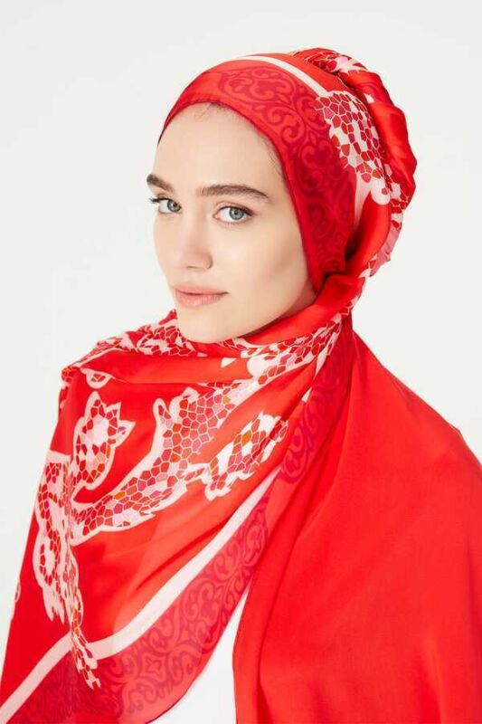 Ivy Silk Shawl Red - 4