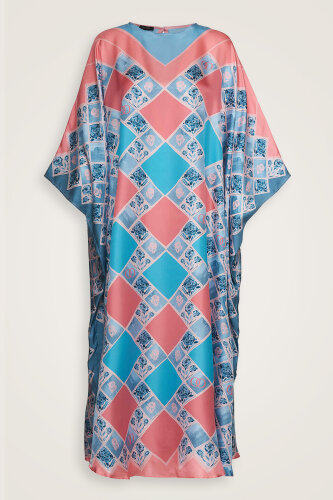  Karanfil Kutusu Pembe İpek Kaftan - Imannoor