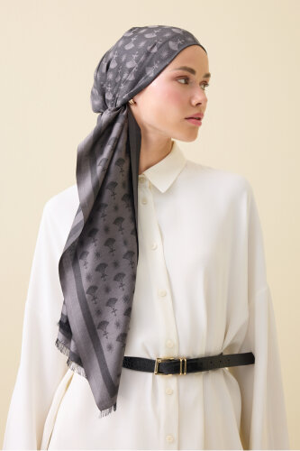 Karanfil Monogram Koyu Gri İpek Şal 70x200 - 3