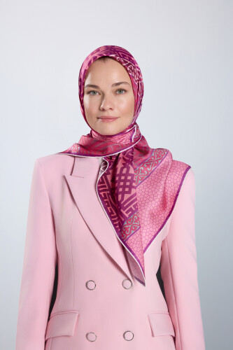 Kilim Gri-Pembe Çift Taraflı Tivil İpek Eşarp 90x90 - Imannoor