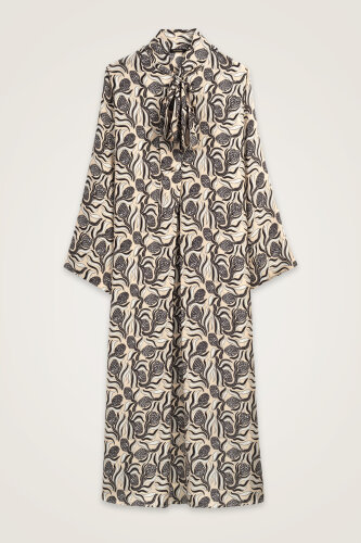 Kozalak Çiçeği Krem-Gri Boyun Bağcıklı Tivil İpek Elbise - Imannoor (1)