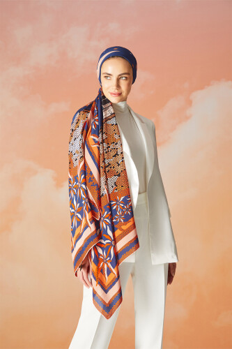 Maiden Tower Silk Shawl Orange - 2