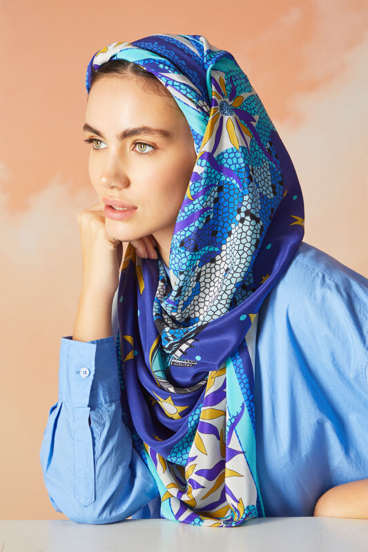 Maiden Tower Silk Shawl Yellow - 4