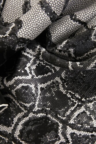 Mosaic Twill Silk Scarf Black - 3