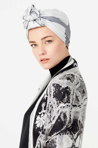 Mosaic Silk Shawl Black - 4