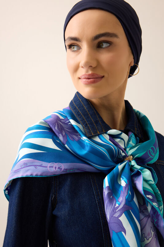 New World Turquoise-Fuchsia Double-Sided Twill Silk Scarf - 1