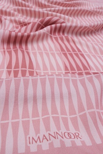 Noor Logo Pembe Floş Viskon Şal - 3