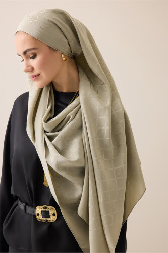 Oriental Chain Sand Beige Jacquard Silk Shawl 