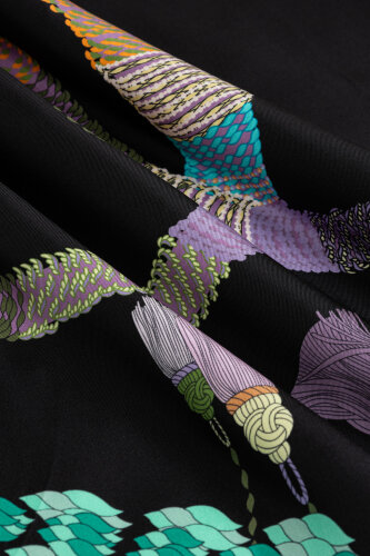 Püskül Noor Siyah-Yeşil Tivil İpek Eşarp 90x90 - Imannoor (4)