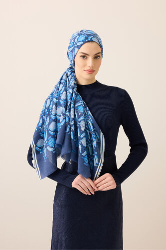 Reverse Tulip Navy Blue Wool Shawl - 4