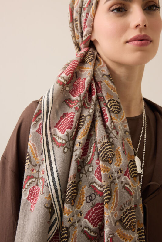 Reverse Tulip Stone Wool Shawl - 5