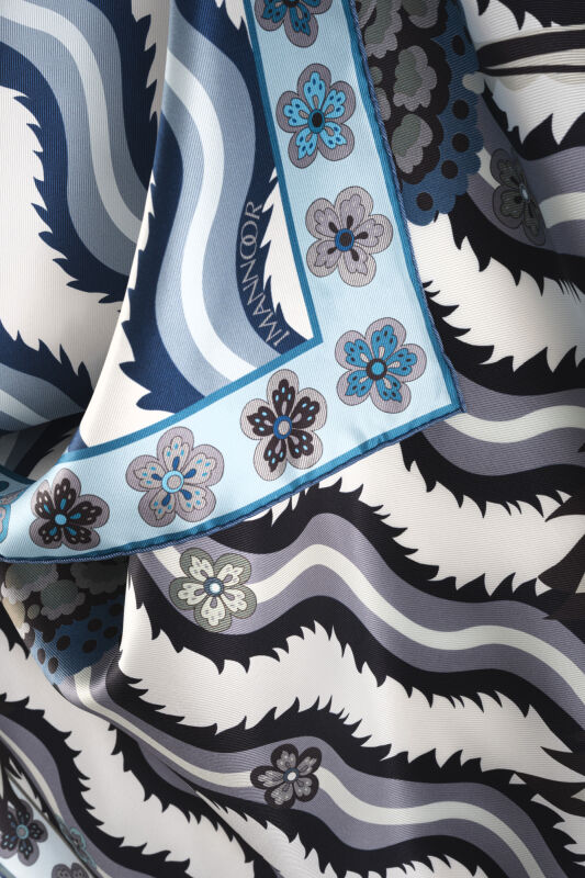 River Rose Blue-Gray Double-Sided Twill Silk Scarf - 4