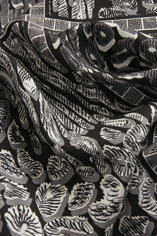 Sea Leopard Twill Silk Scarf Black - 3