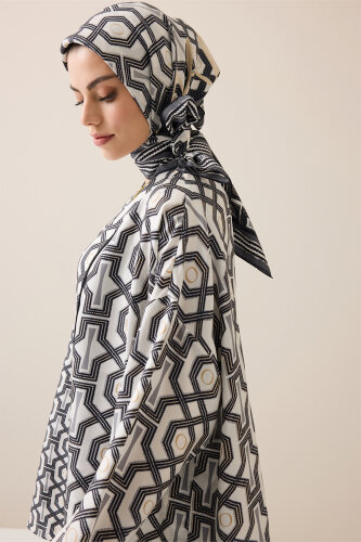 Selçuk-i Kafes Siyah-Beyaz Tivil İpek Kısa Kimono - Imannoor (4)