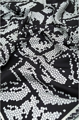 Seljuk Mosaic Silk Shawl Black - 3