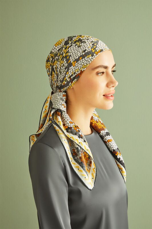 Seljuk Mosaic Silk Shawl Gold - 2