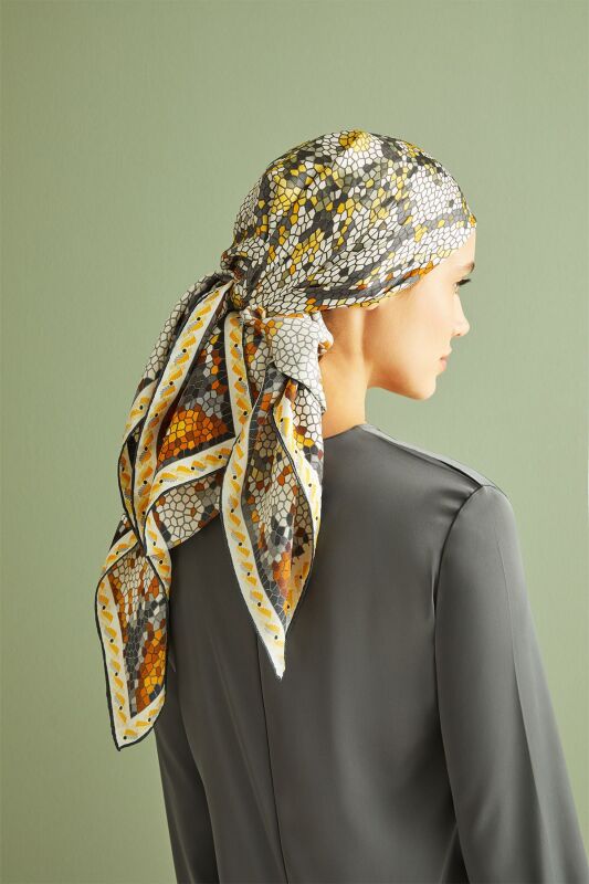 Seljuk Mosaic Silk Shawl Gold - 4