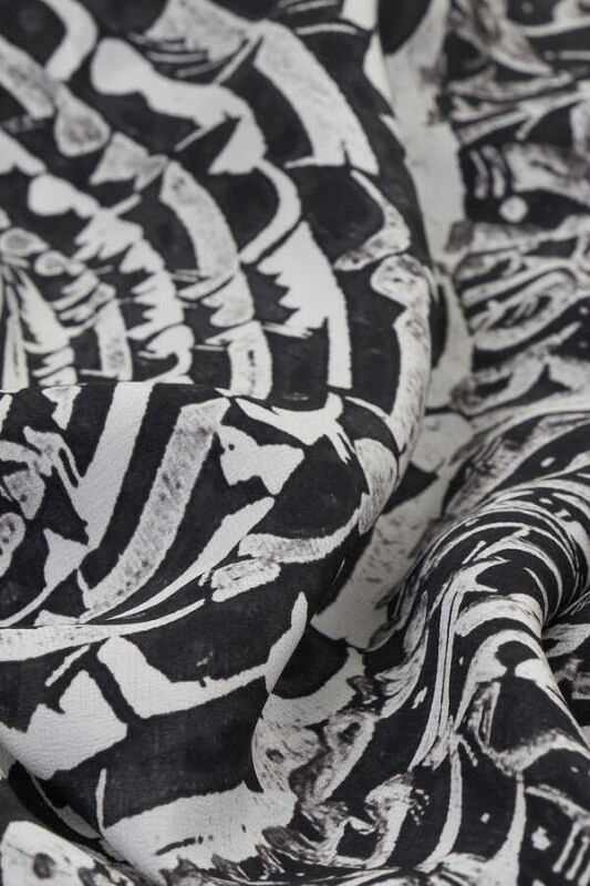 Shams Silk Shawl Black - 3