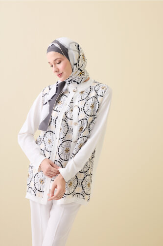 Starry Night White Knit Cardigan - Imannoor (1)